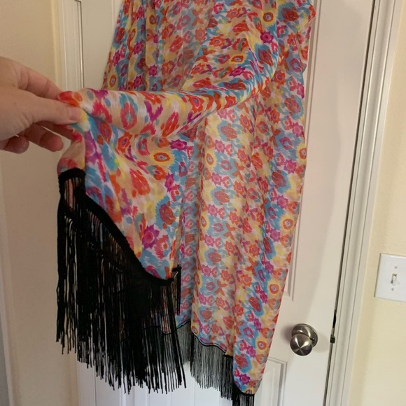 Poncho/ Swimsuit Cover- up. - Picture 2 of 7